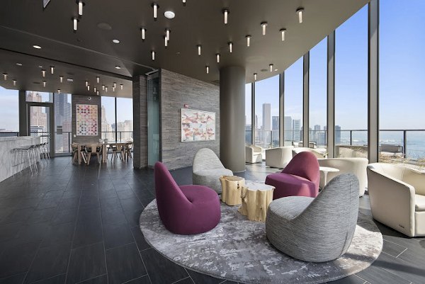 Elegant clubhouse with modern design at 1001 S State Apartments in Chicago
