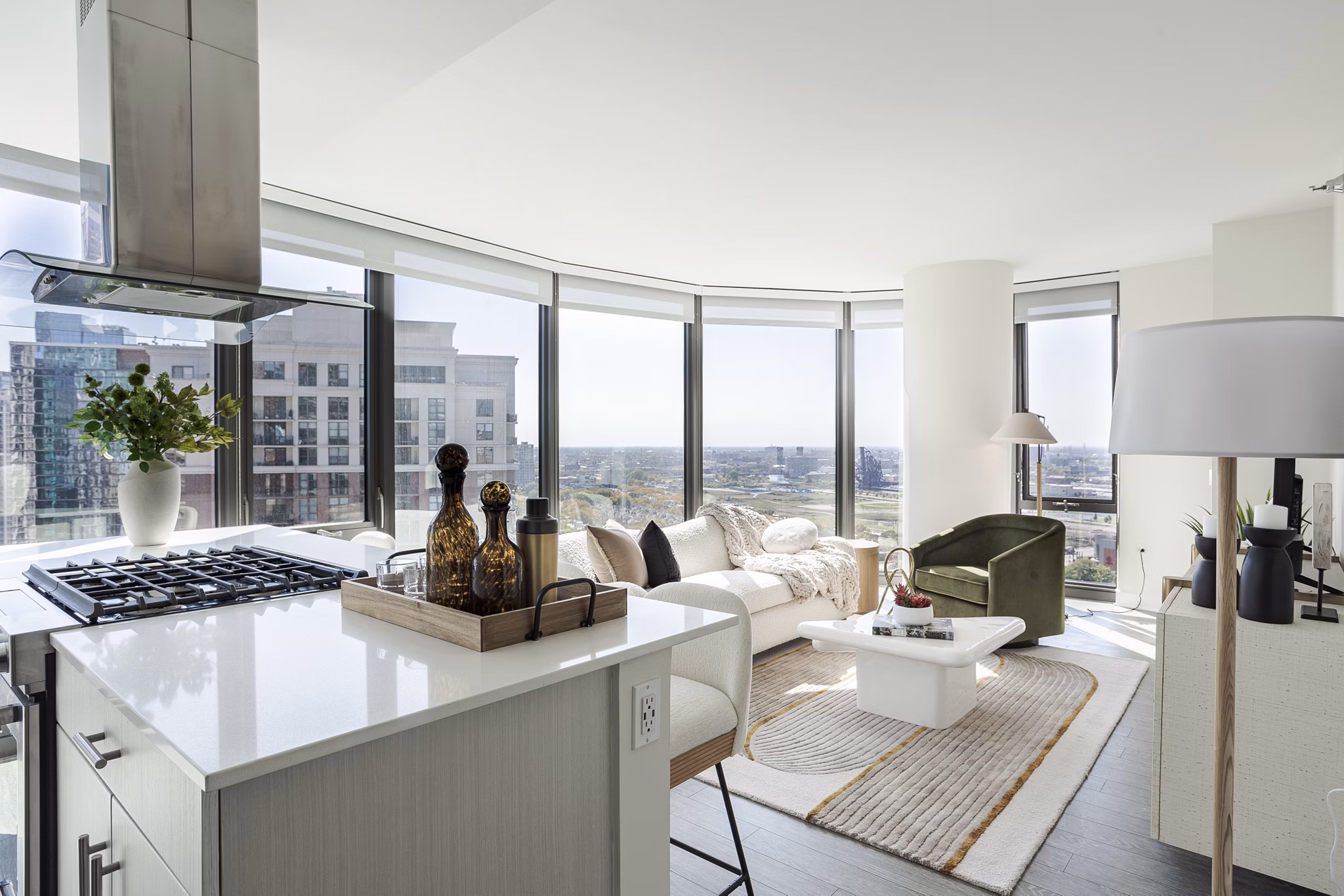 living room at 1001 S State Apartments 
