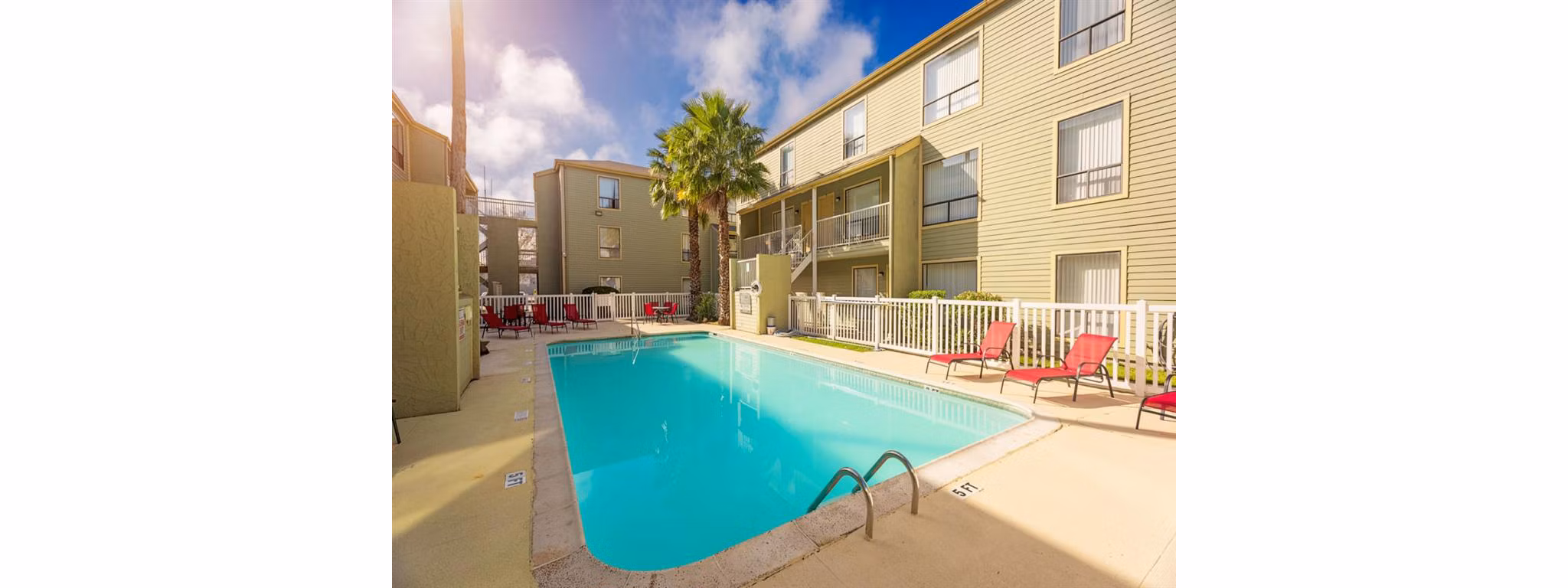 Property images of Carelton Courtyard