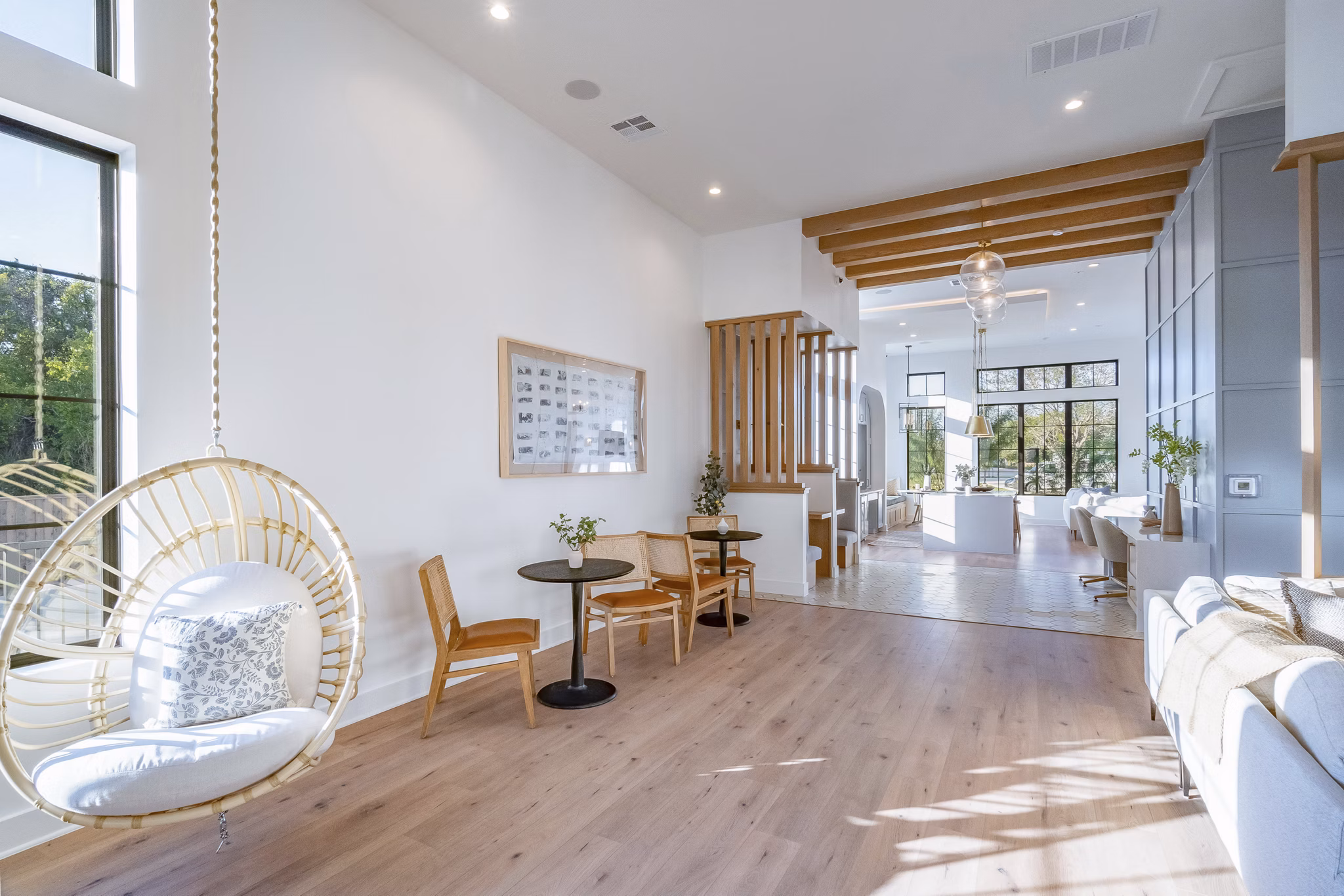 Stylish clubhouse with modern decor at Citizen House MLK Apartments