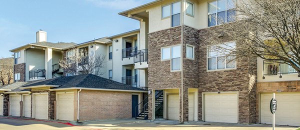 Equinox on the Park: Chic of luxury apartments in Richardson