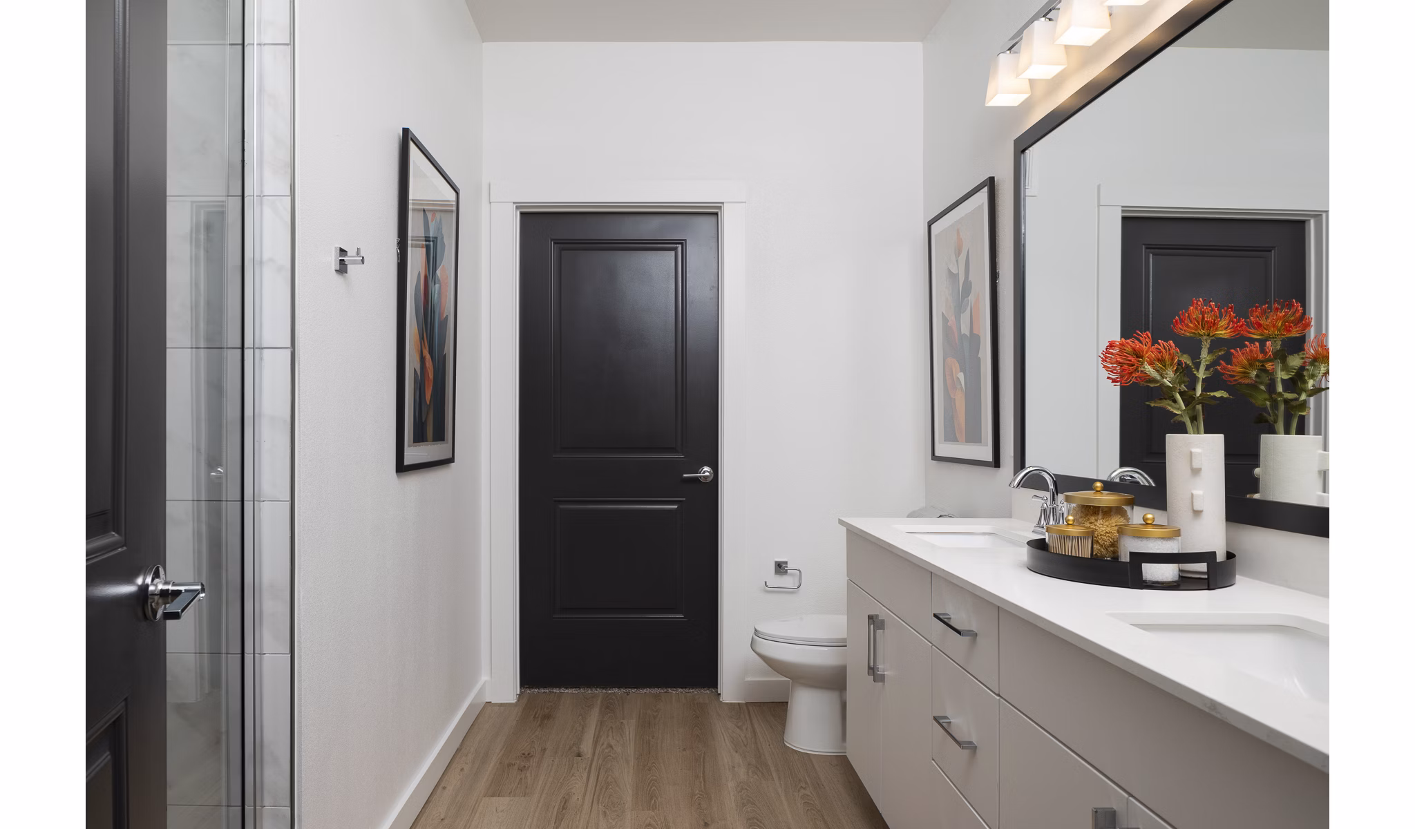 Modern bathroom featuring sleek fixtures at Broadstone Cross Creek Ranch Apartments