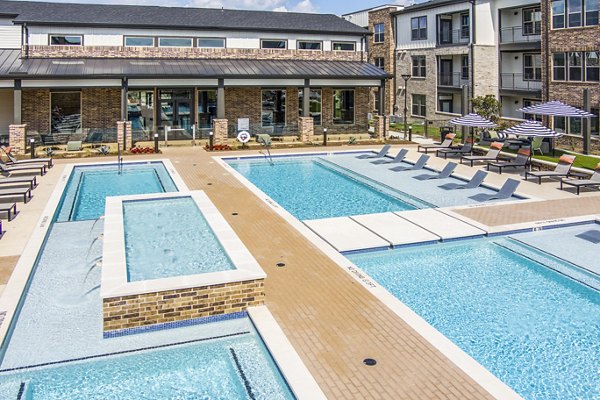 pool at Lenox Grand West Apartments