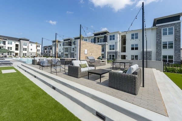 grill area at The Madison Apartments