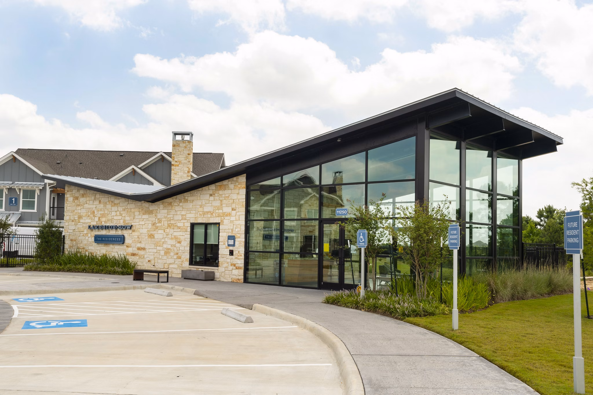 Inviting clubhouse and modern leasing office at Lakeside Row Apartments