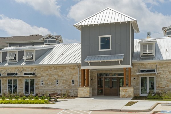 clubhouse/leasing office at Lakeside Row Apartments