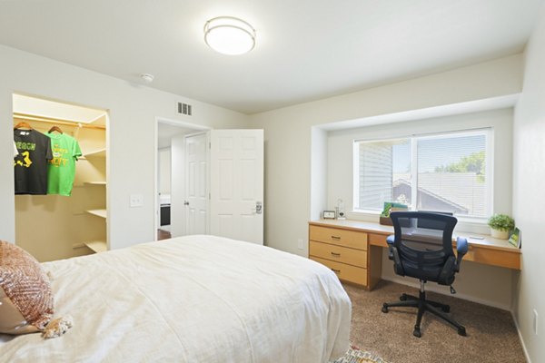 bedroom at Ducks Village Apartments