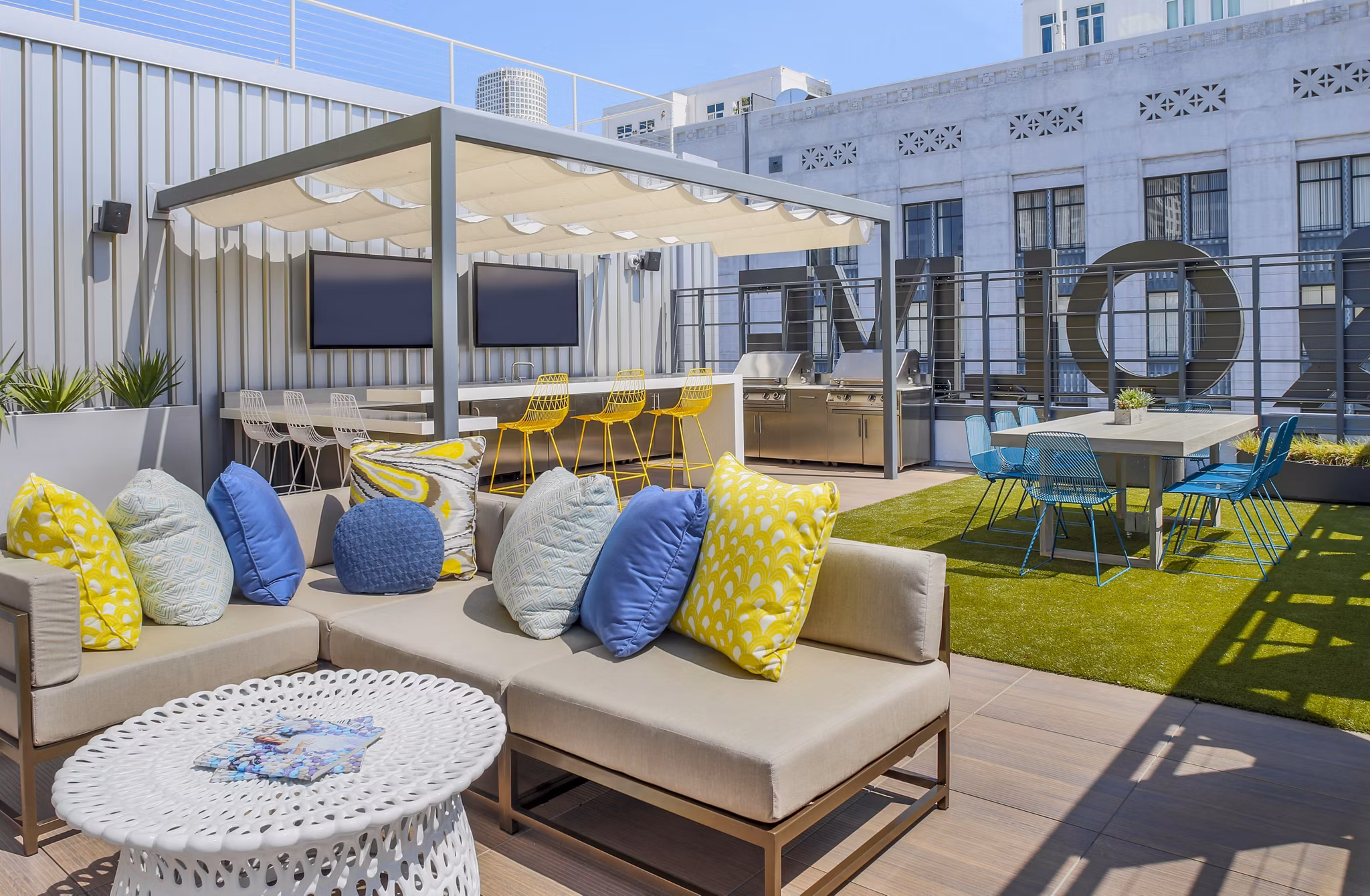 Rooftop deck with skyline views at mResidences Olympic & Olive Apartments in Seattle