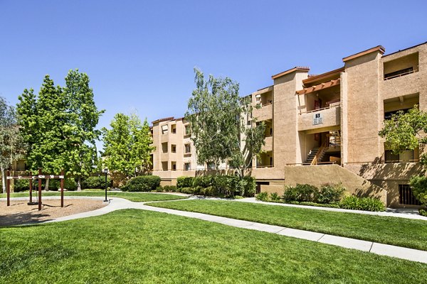 mResidences Silicon Valley: Sleek modern of luxury apartments in the heart of Silicon Valley