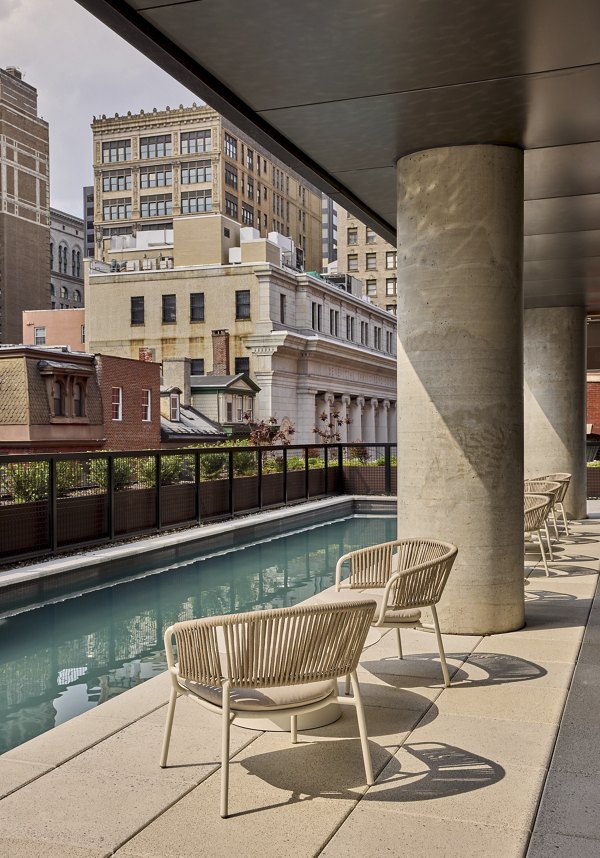 patio at Jessup House Apartments