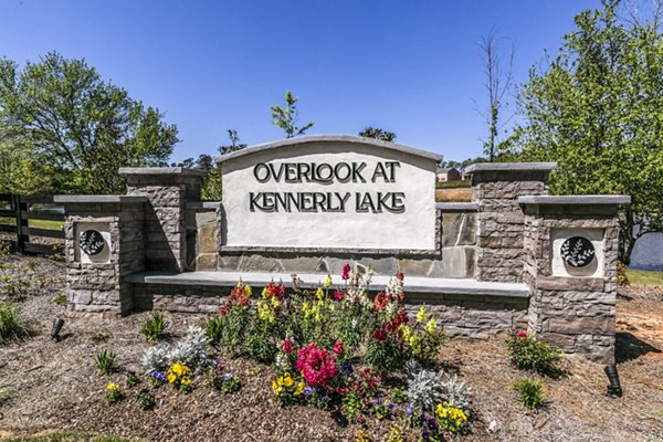 signage at Overlook at Kennerly Lake Apartments