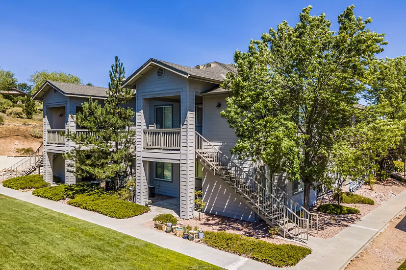 Legacy at Prescott Lakes: Elegant of luxury apartment building in a serene setting