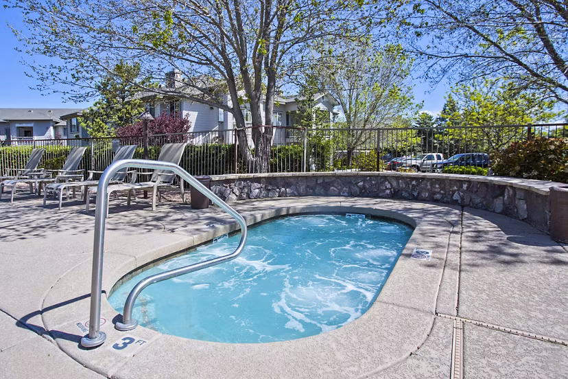 Luxurious hot tub at Legacy at Prescott Lakes Apartments