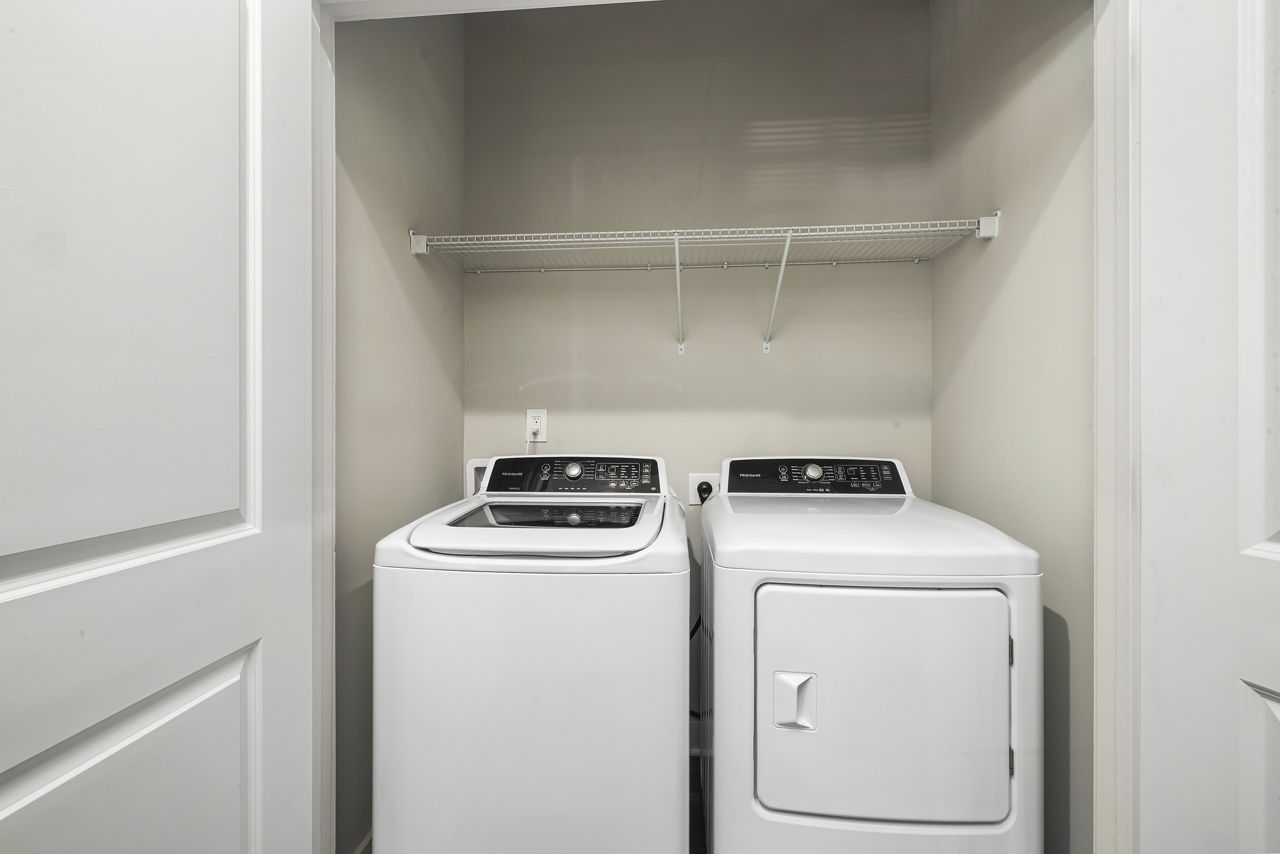 Laundry room at Element Barclay Station (1 of 2)