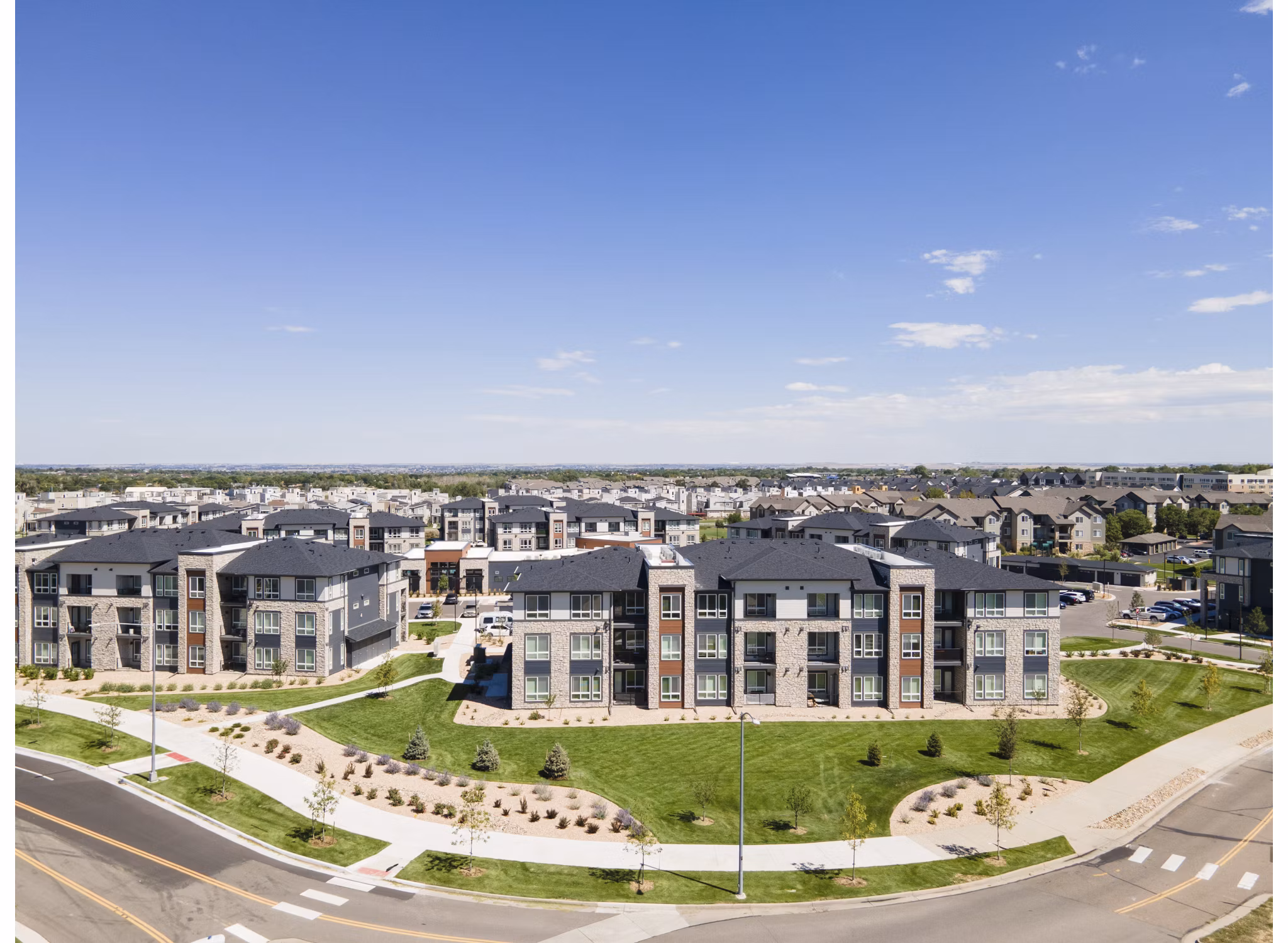 Fieldhouse Apartments: Contemporary view of luxury apartments in thriving urban locale
