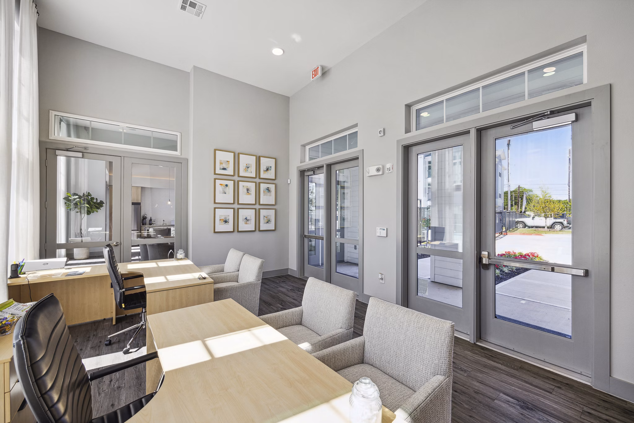 clubhouse at Willow Plaza Apartments