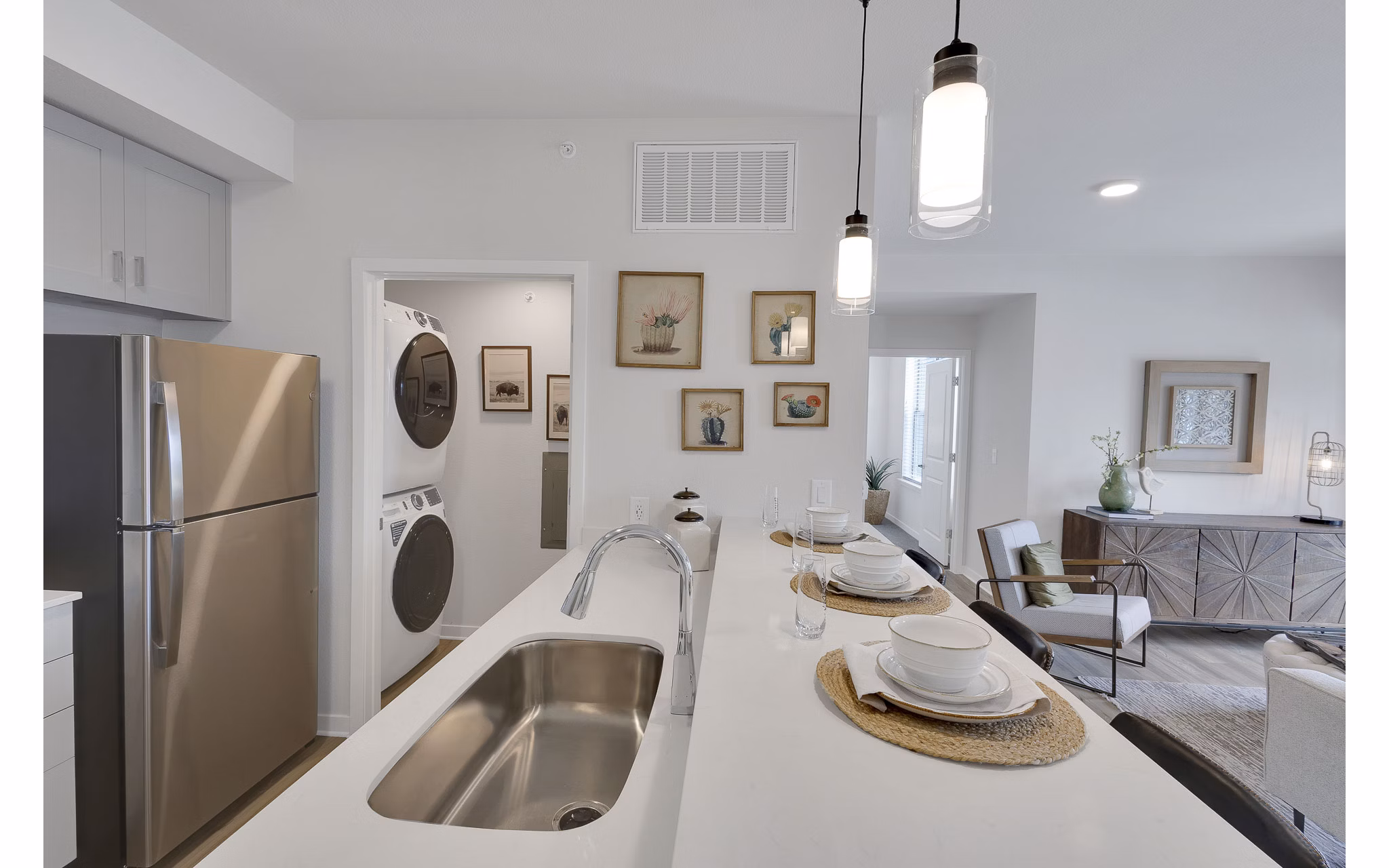 dining room at Thayne Apartments 