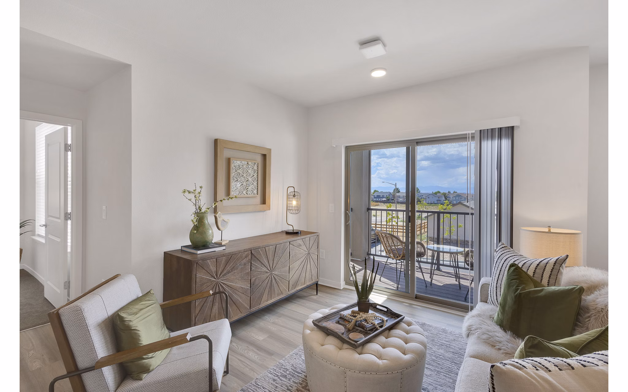 living room at Thayne Apartments 