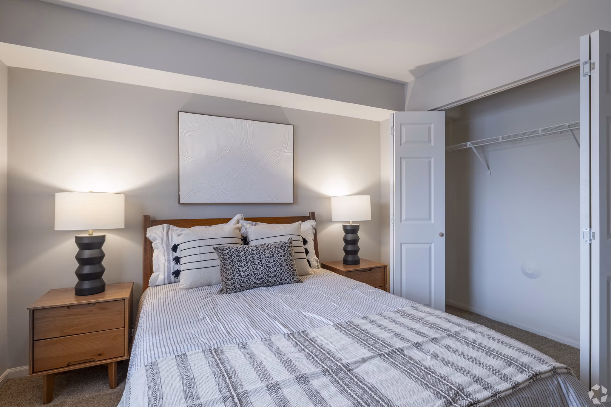 bedroom at Fox Pointe Apartments
