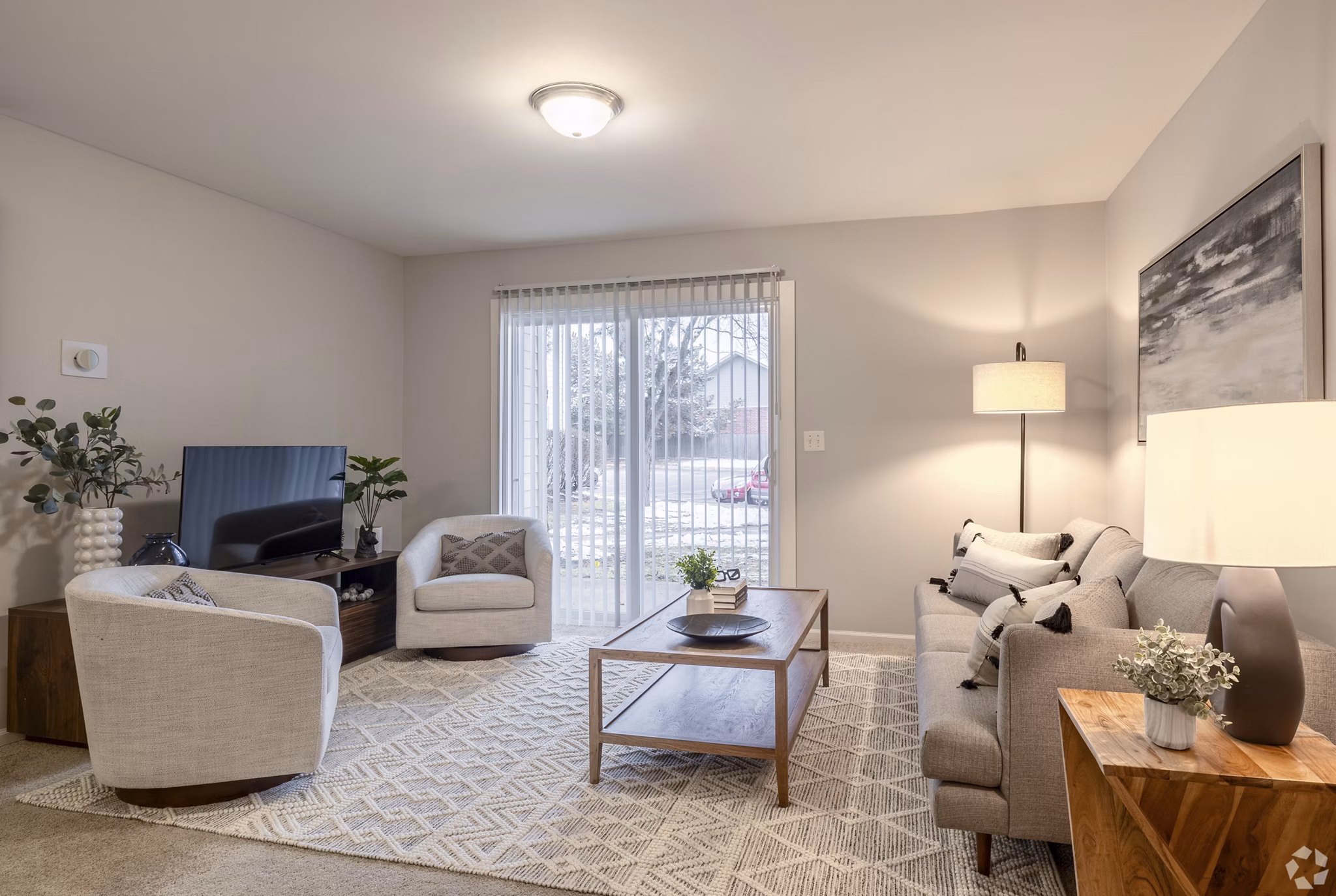 living room at Fox Pointe Apartments