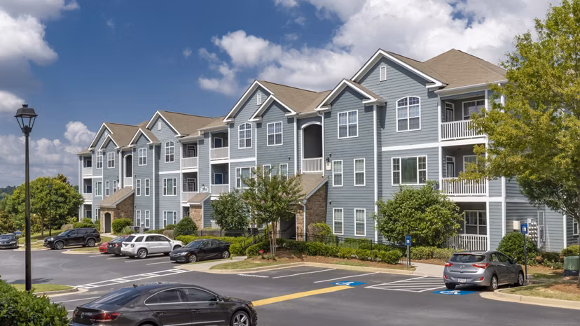 The Slate Apartments: Stylish of luxury apartments in downtown Atlanta, GA.