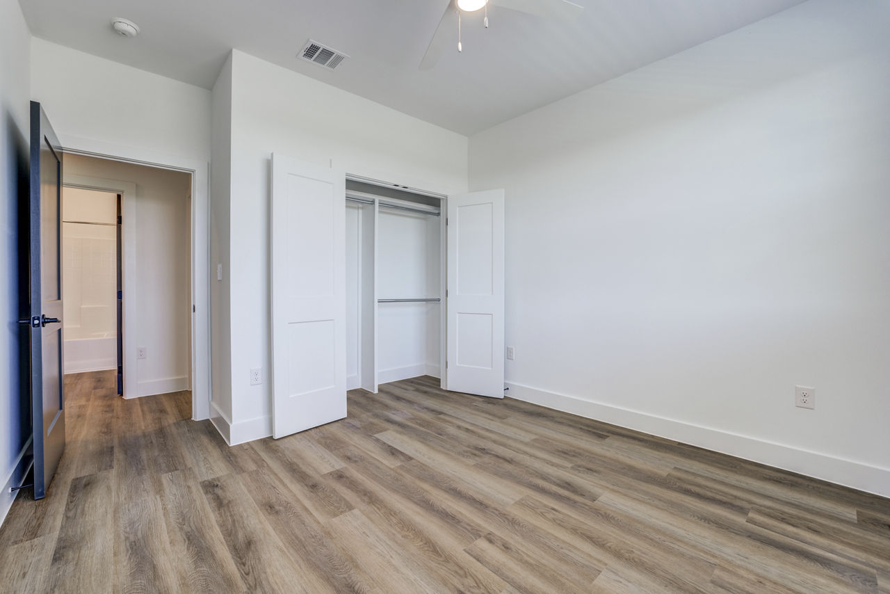 Escalon Townhomes Leander Tx 6 of 12