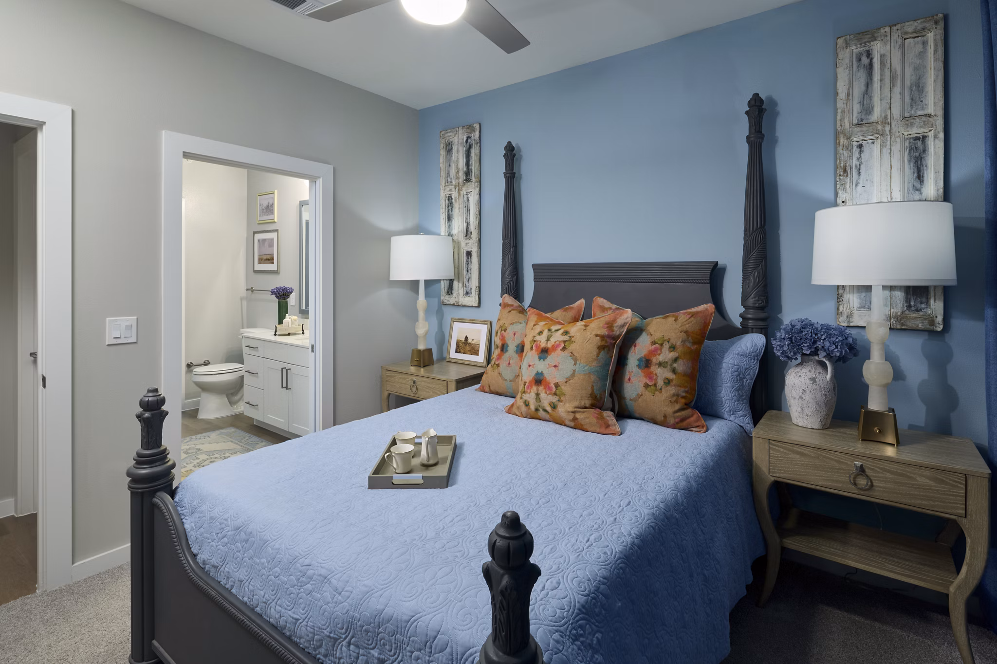 bedroom at Avenida Carrollton Apartments