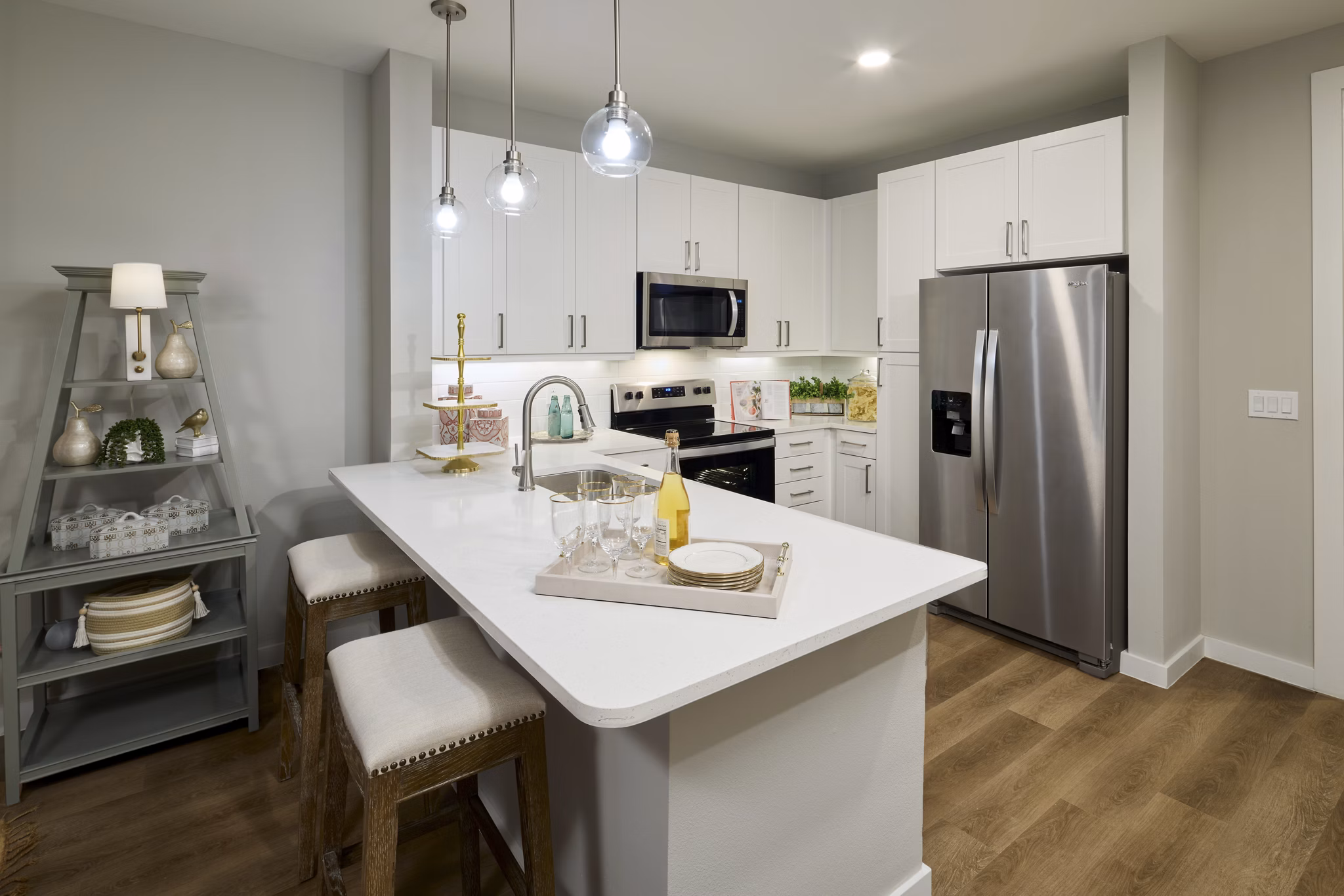 kitchen at Avenida Carrollton Apartments