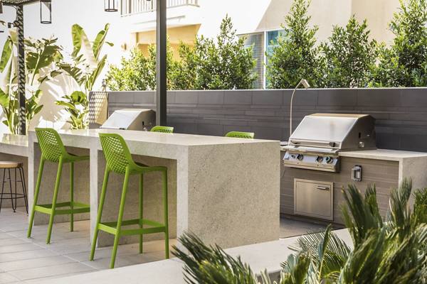 grill area at Rize Irivne Apartments