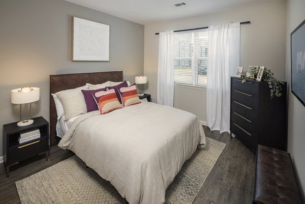 Modern bedroom with stylish furnishings at Prose New Hope Apartments