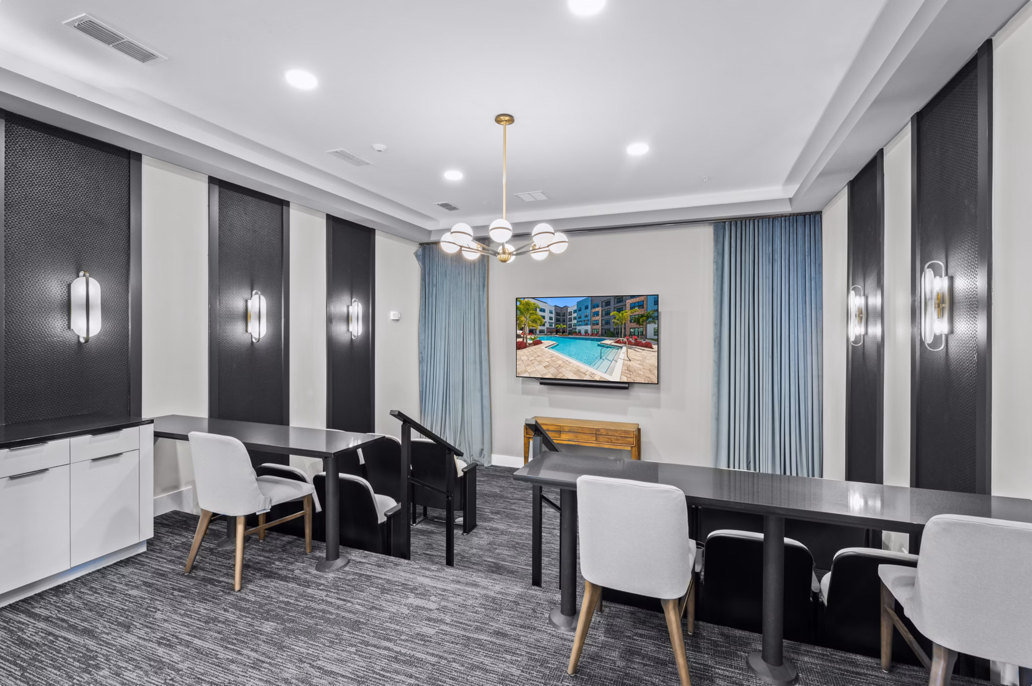 clubhouse at The Pointe at Lakewood Ranch Apartments 