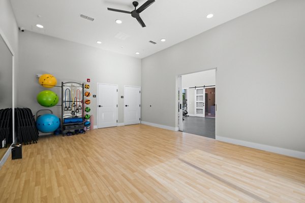 fitness center at The Pointe at Lakewood Ranch Apartments 