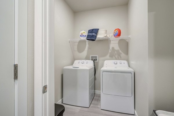 laundry room at Drexler Townhomes at Holbrook FarmsThe Pointe at Lakewood Ranch Apartments