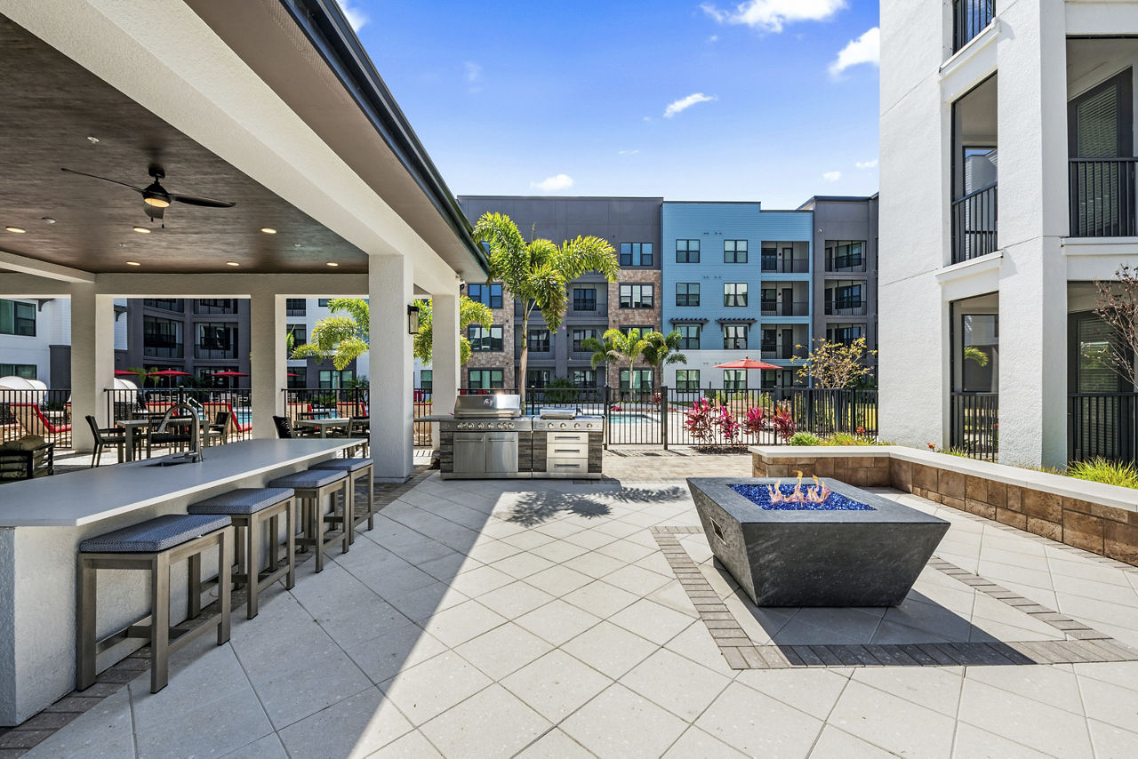 Grill area at The Pointe At Lakewood Ranch (2 of 2)