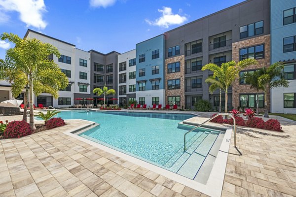 pool at The Pointe at Lakewood Ranch Apartments 
