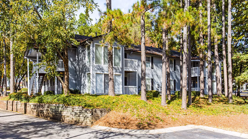Hairston Woods: Stylish of modern apartment buildings in a serene setting