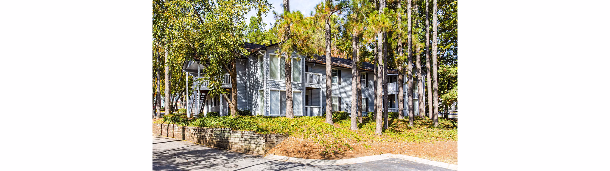 Hairston Woods: Stylish of modern apartment buildings in a serene setting
