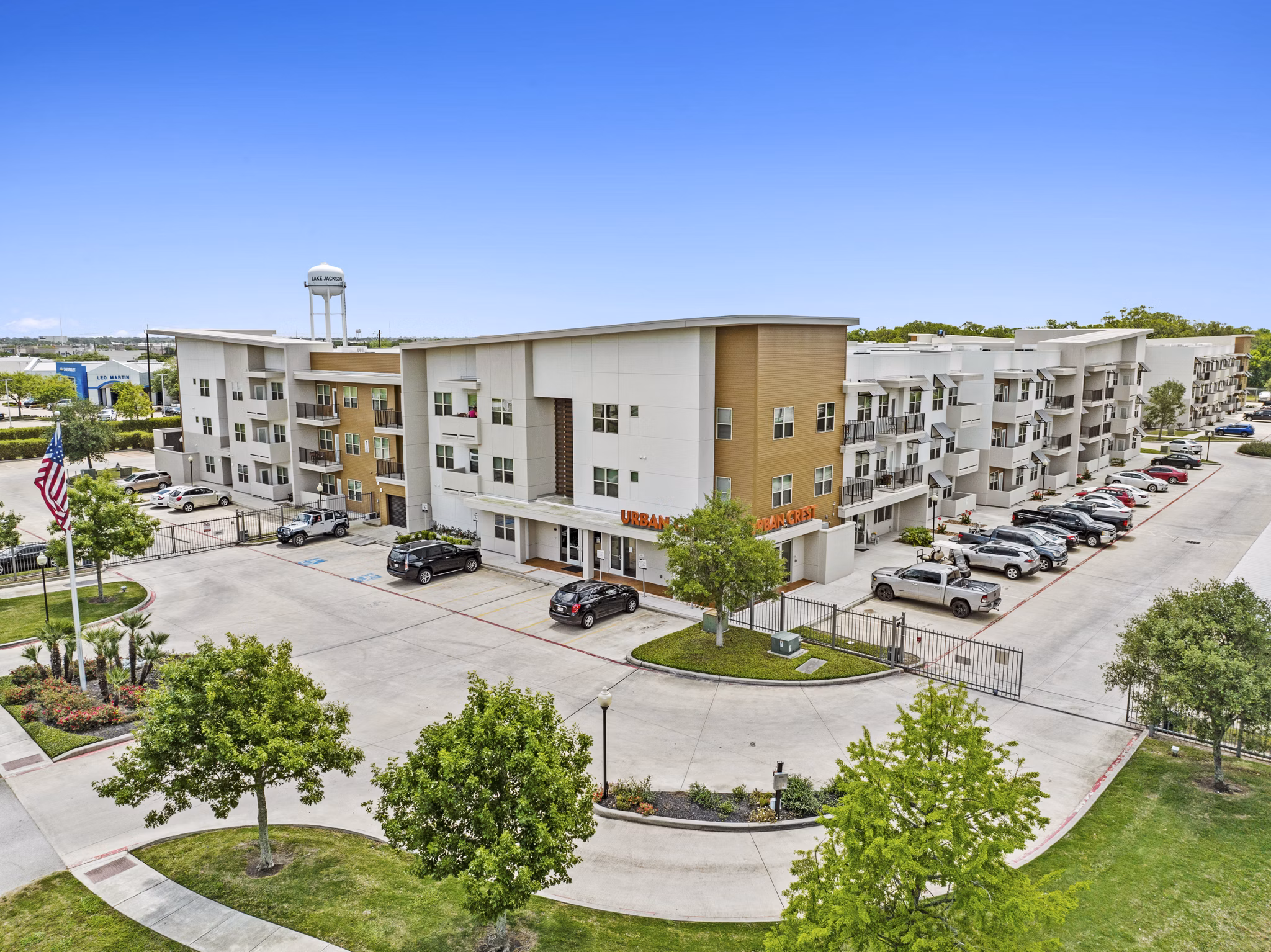 Urban Crest: Elegant of luxury apartments in a vibrant city neighborhood