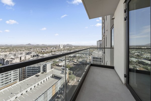 patio at Moontower PHX Apartments