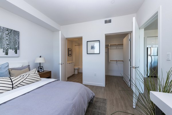 bedroom at Aquatic Ashby Apartments