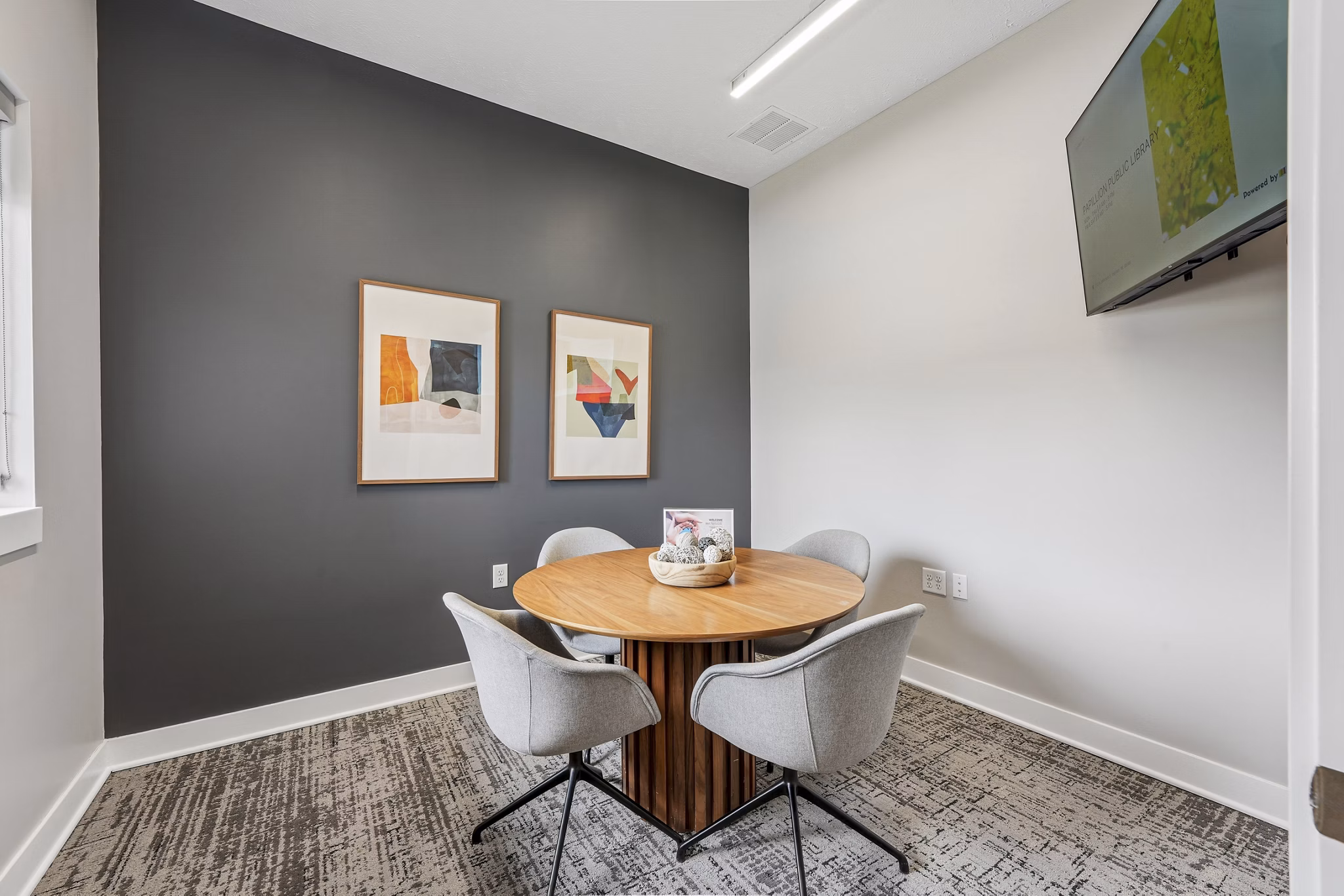 Dining Room at Vestara 72 Apartments