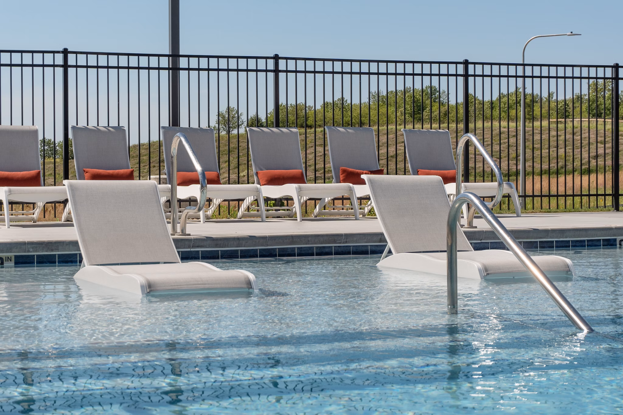 pool at Vestara 72 Apartments 