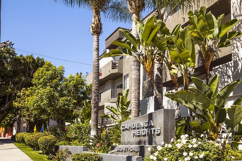 Property images of Cahuenga Heights Apartments