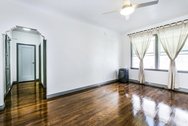 living room at Del Mor Apartments