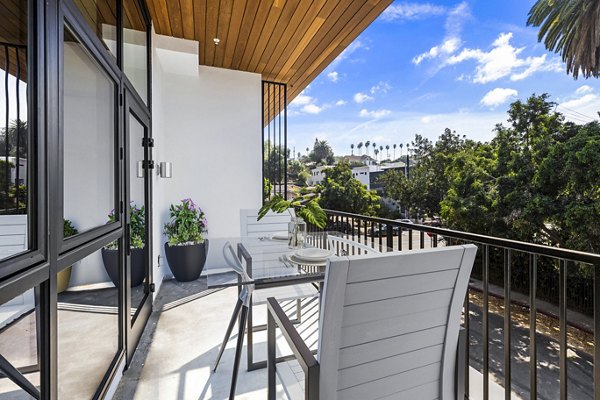 patio/balcony at Edendale Crossing Apartments