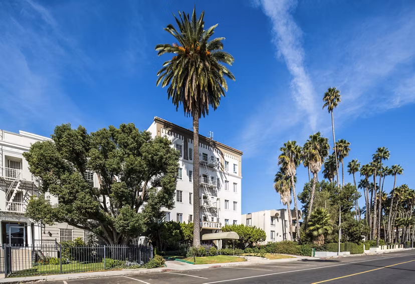 North Kingsley Apartments: Contemporary of luxury apartments in a vibrant city setting