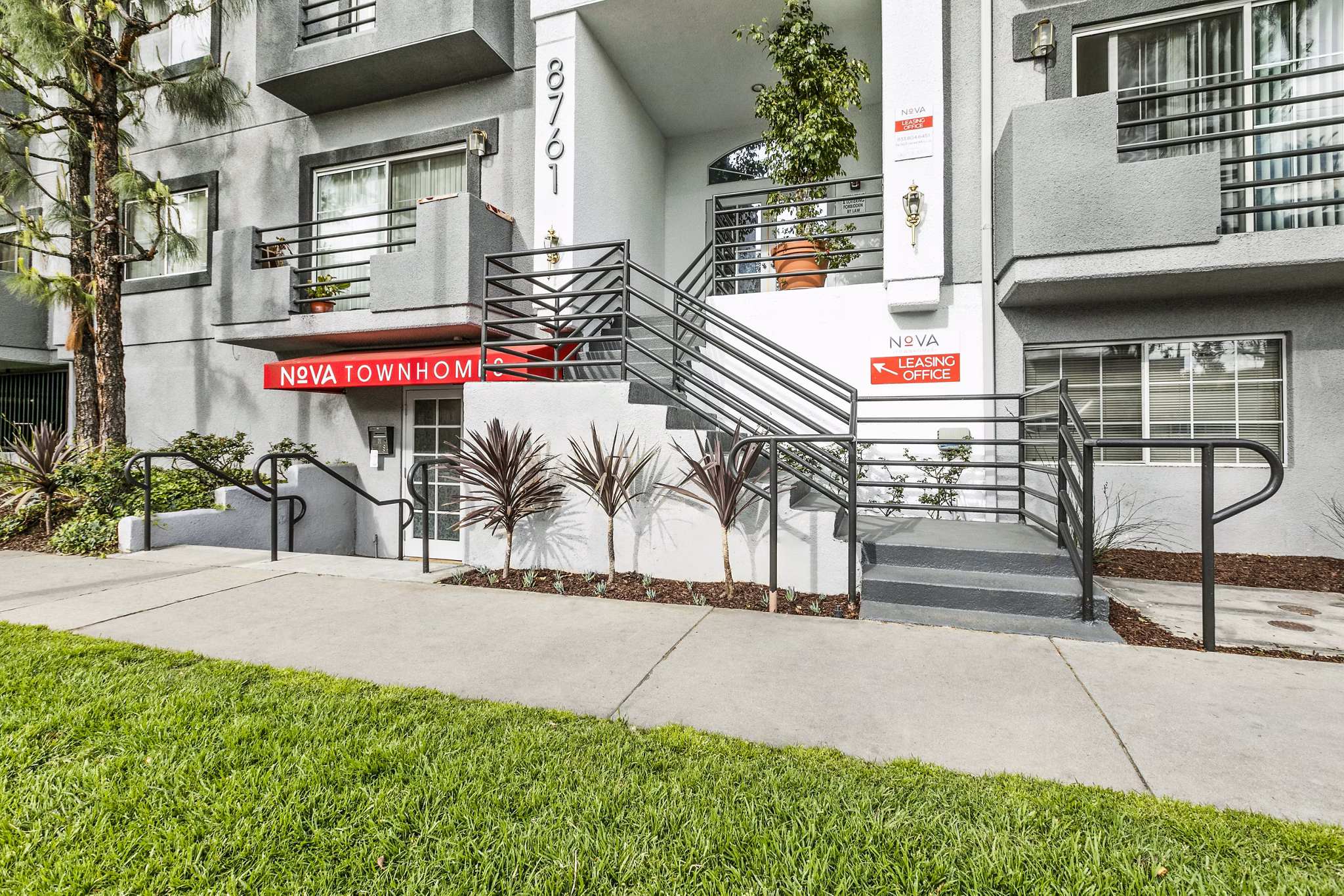 Nova Townhomes: Elegant design townhomes in a vibrant neighborhood