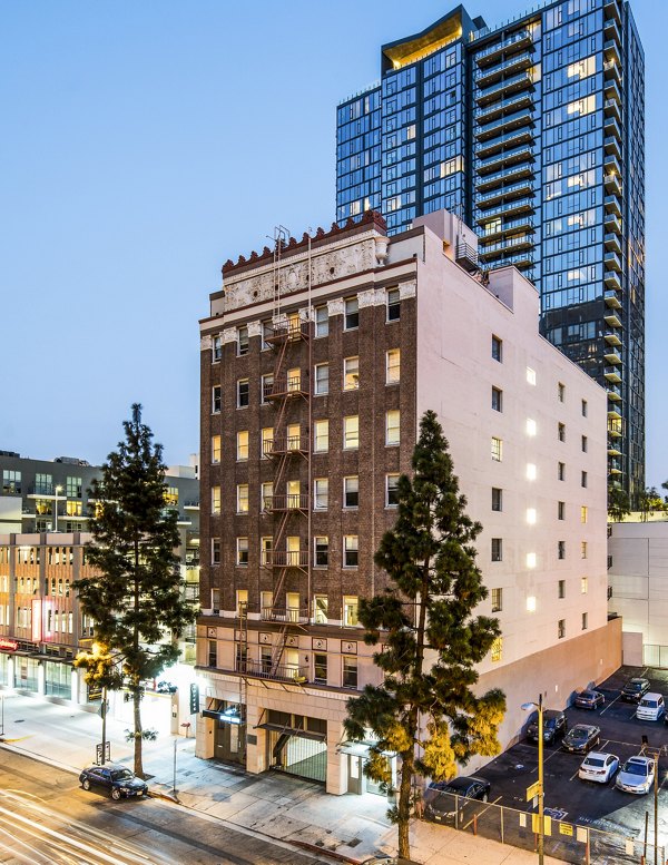 building/exterior at South Park Lofts Apartments