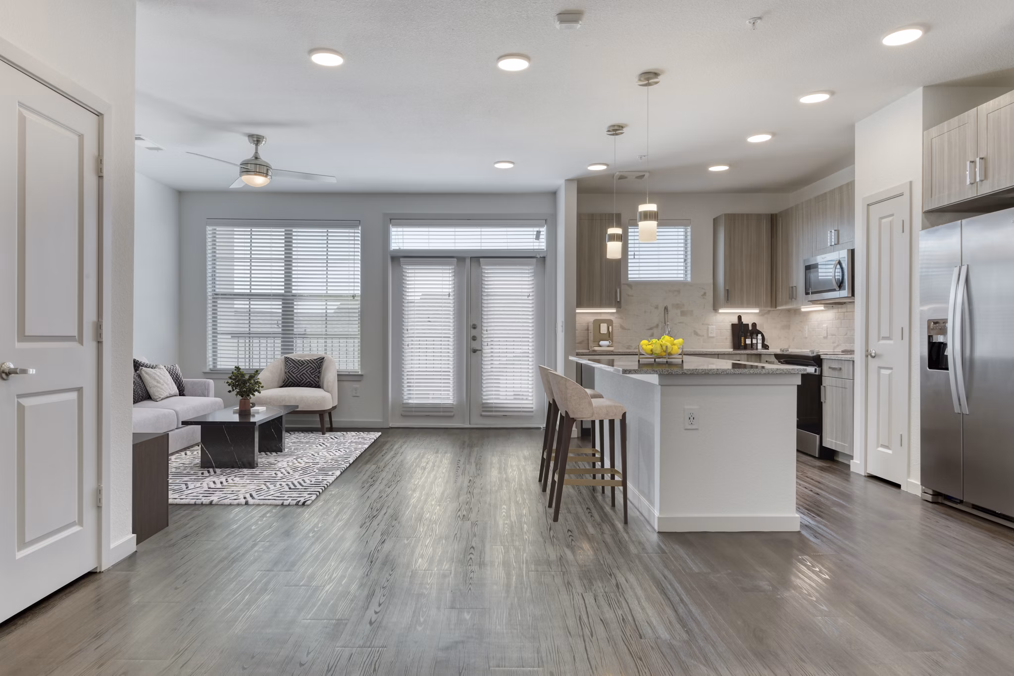 kitchen at Park at Stone Oak Apartments