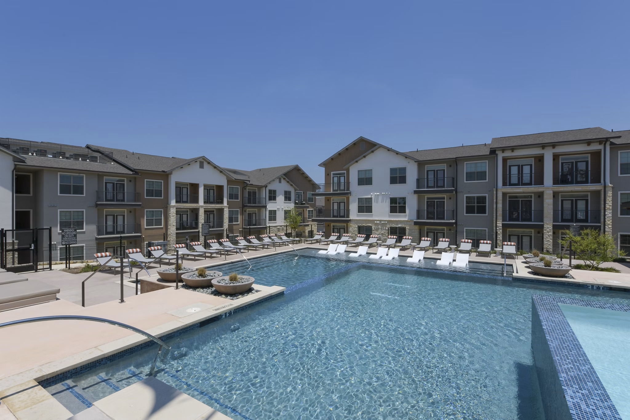 pool at Park at Stone Oak Apartments
